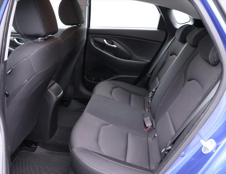 Hyundai i30 14