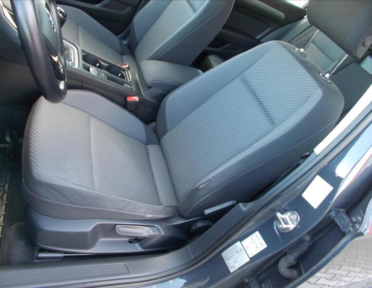 Volkswagen Passat 19