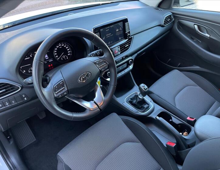 Hyundai i30 10