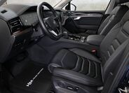 Volkswagen Touareg 8