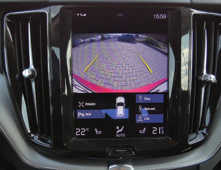 Volvo XC60 15