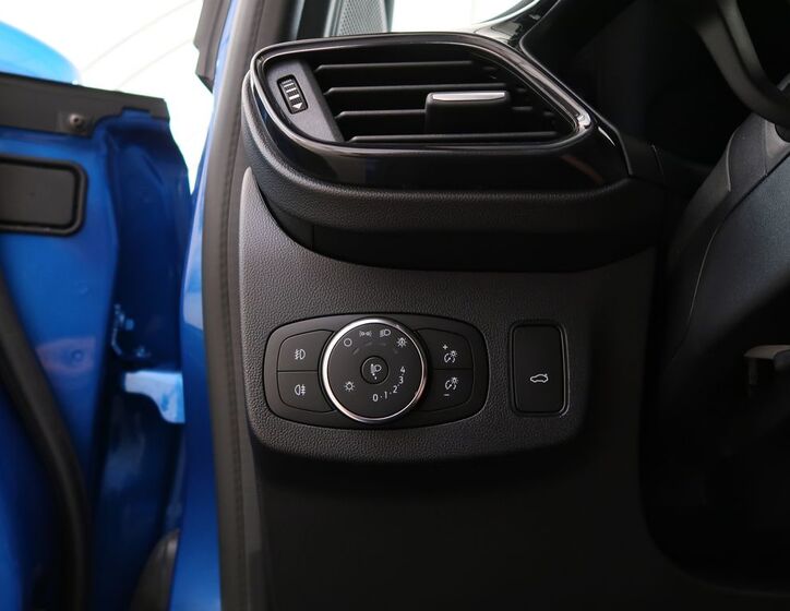 Ford Puma 16