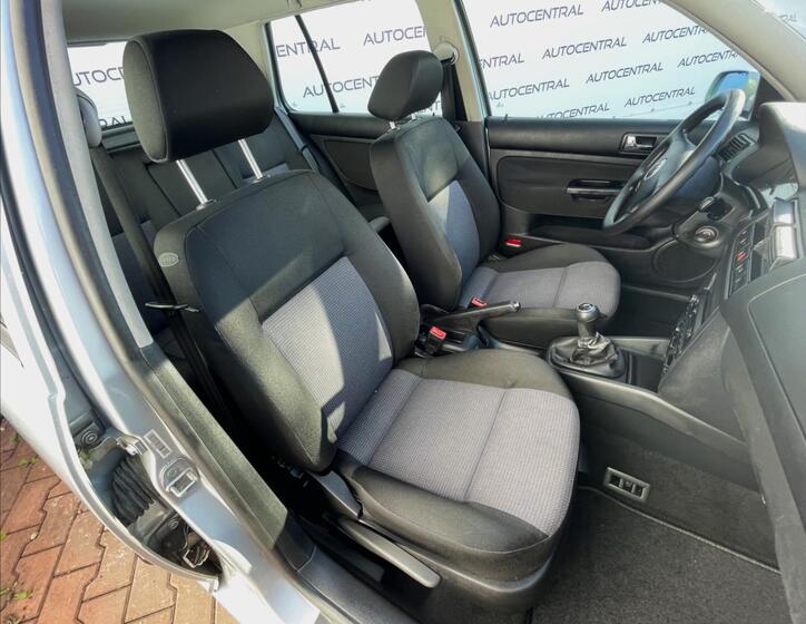 Volkswagen Golf 18