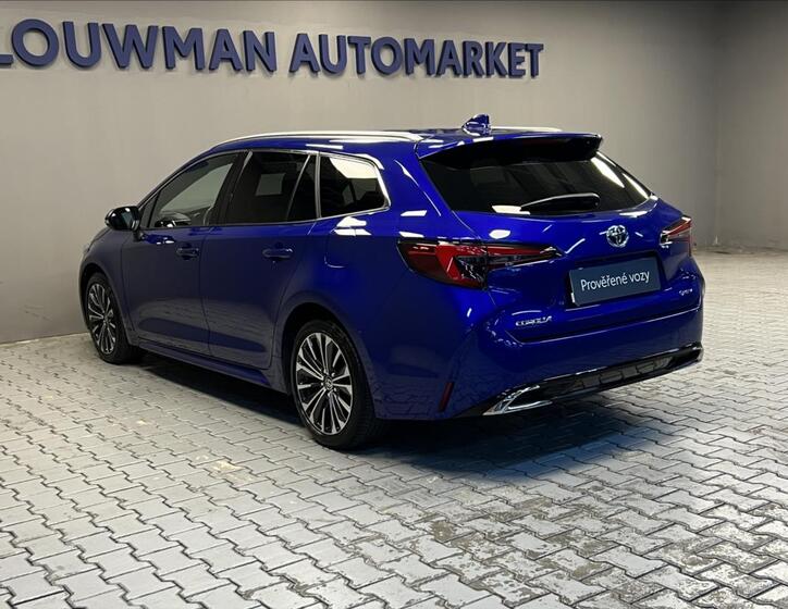 Toyota Corolla 15