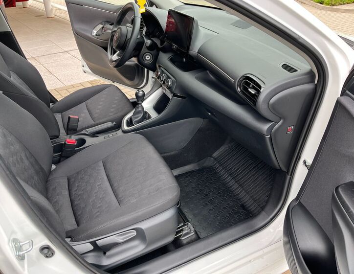 Toyota Yaris 19