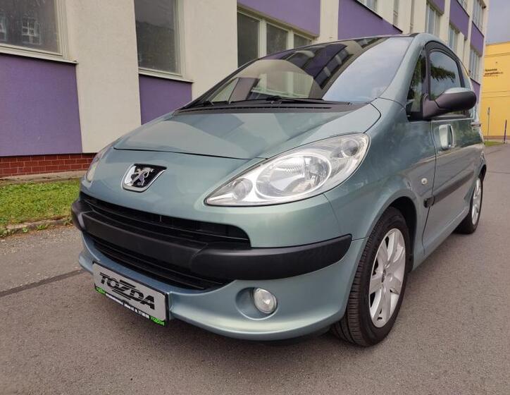 Peugeot 1007 1