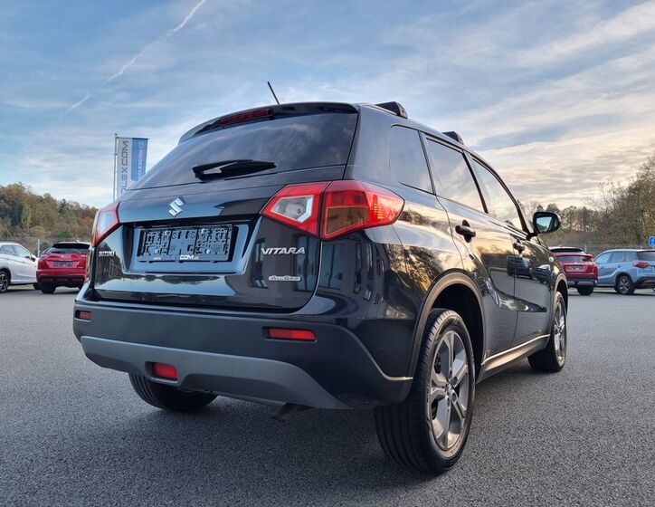 Suzuki Vitara 5