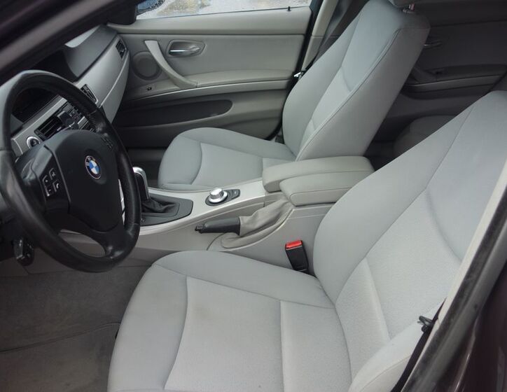 BMW Řada 3 18