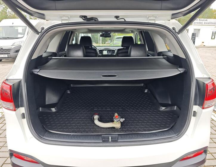 KIA Sorento 12
