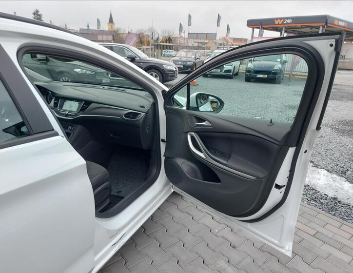 Opel Astra 18