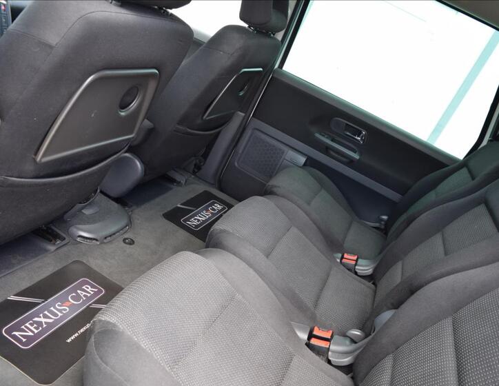 Seat Alhambra 18