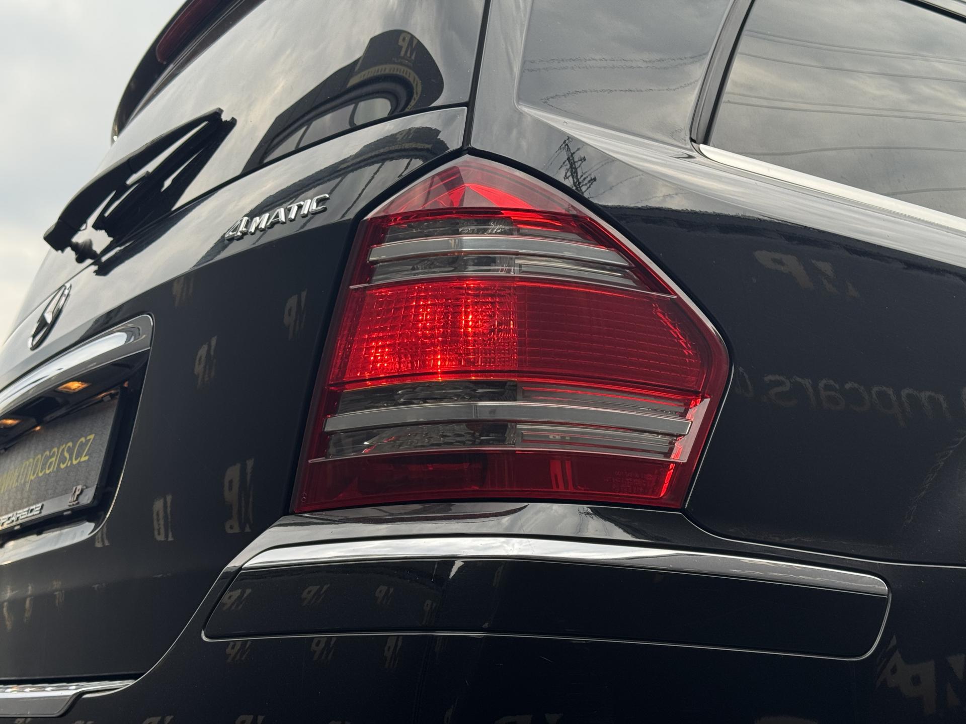 Mercedes-Benz GL