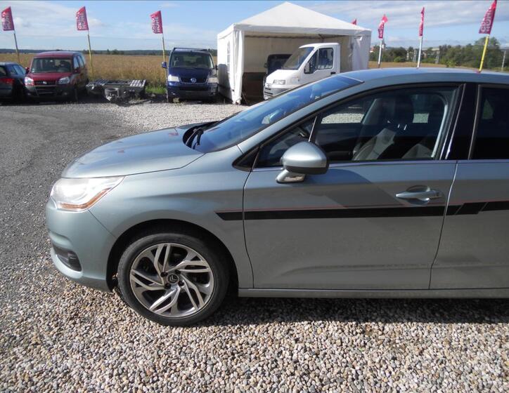 Citroën C4 10