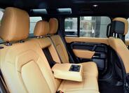Land Rover Defender 36