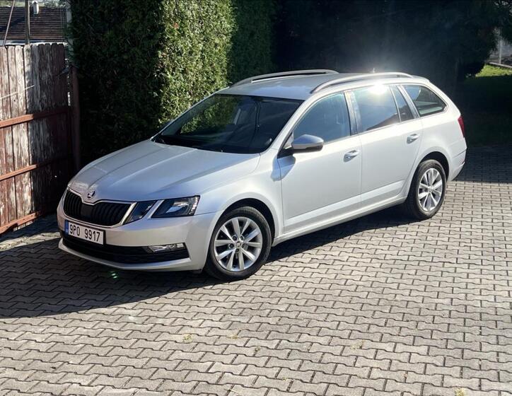 Škoda Octavia 1
