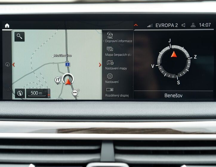 BMW Řada 7 42