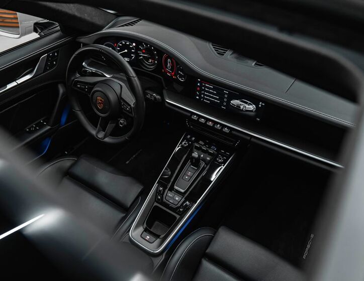Porsche 911 25