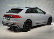 Audi Q8 8