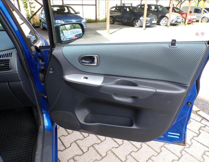 Mazda Premacy 22