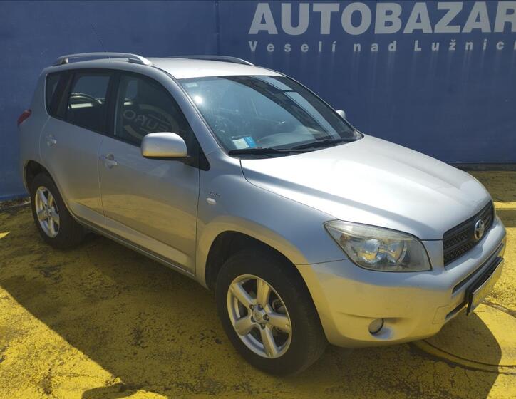 Toyota RAV4 3