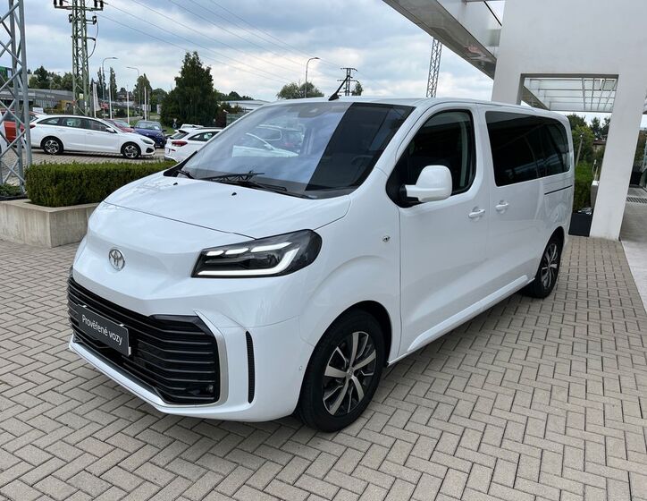 Toyota ProAce Verso 2