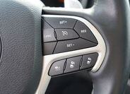 Jeep Grand Cherokee 38