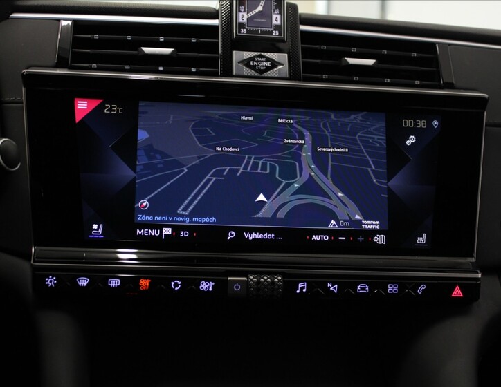 DS Automobiles DS9 16