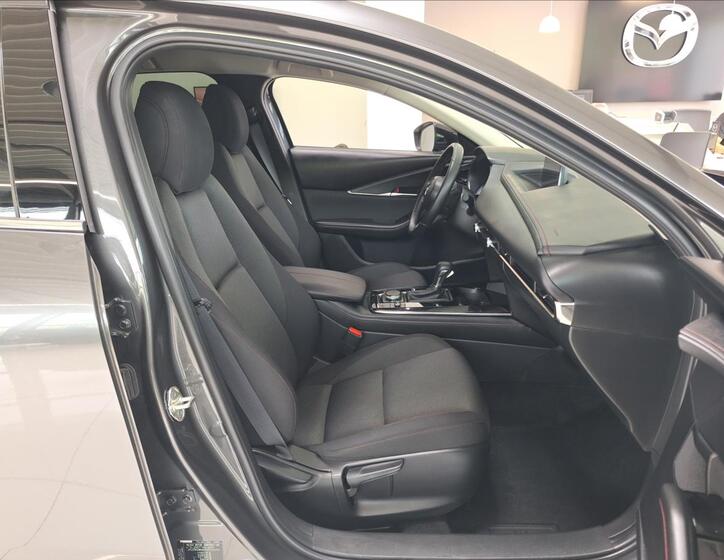 Mazda CX-30 7