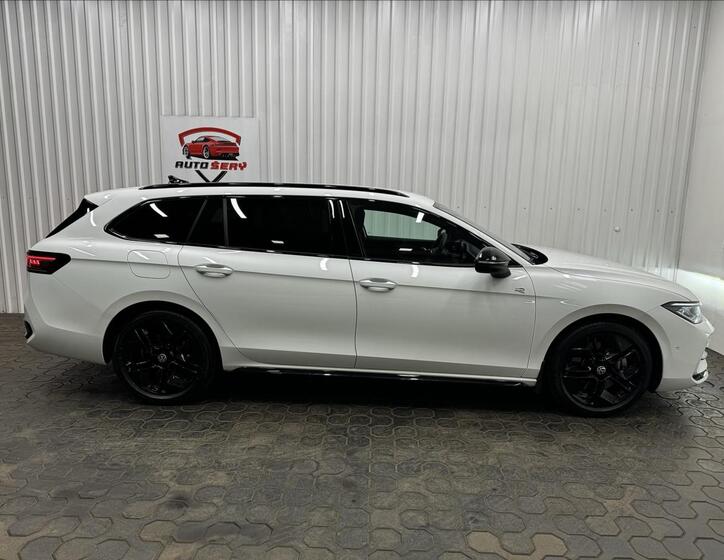Volkswagen Passat 10