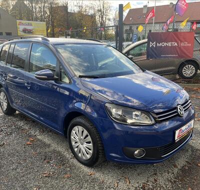 Volkswagen Touran 8