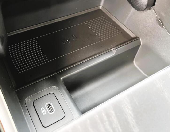 Land Rover Range Rover Velar 21