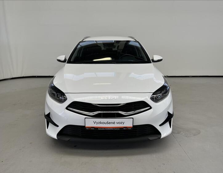 KIA Ceed 4