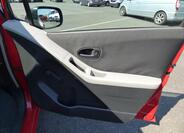 Toyota Yaris 27