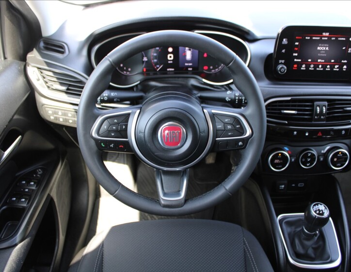 Fiat Tipo 10