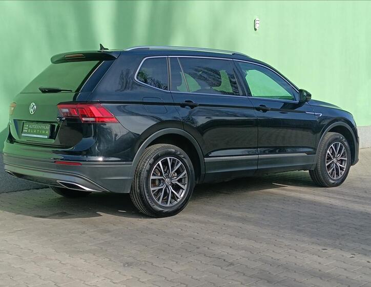 Volkswagen Tiguan 7