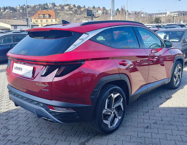 Hyundai Tucson 5