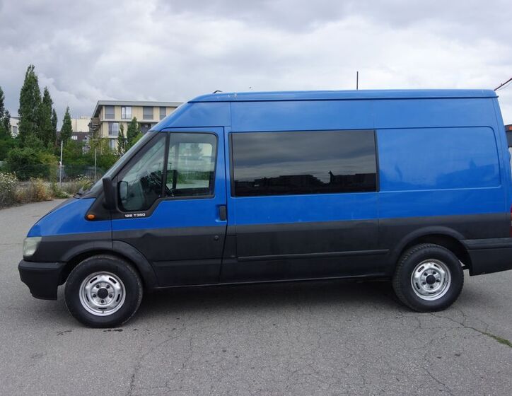 Ford Transit 7