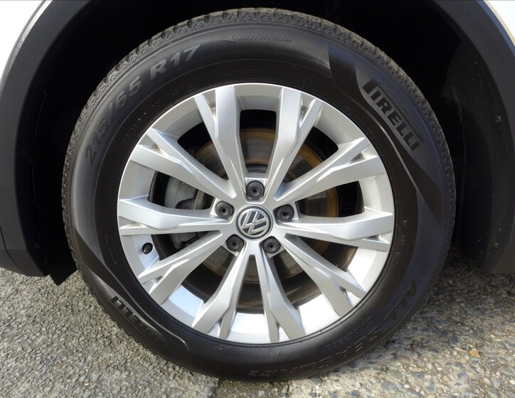 Volkswagen Tiguan 10