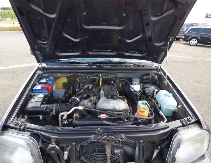 Suzuki Jimny 28