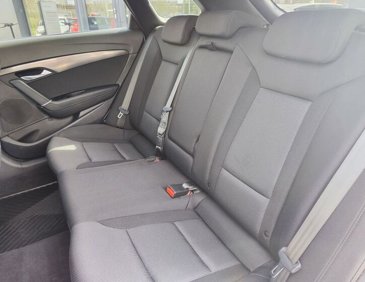 Hyundai i40 11