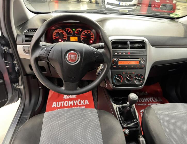 Fiat Grande Punto 15