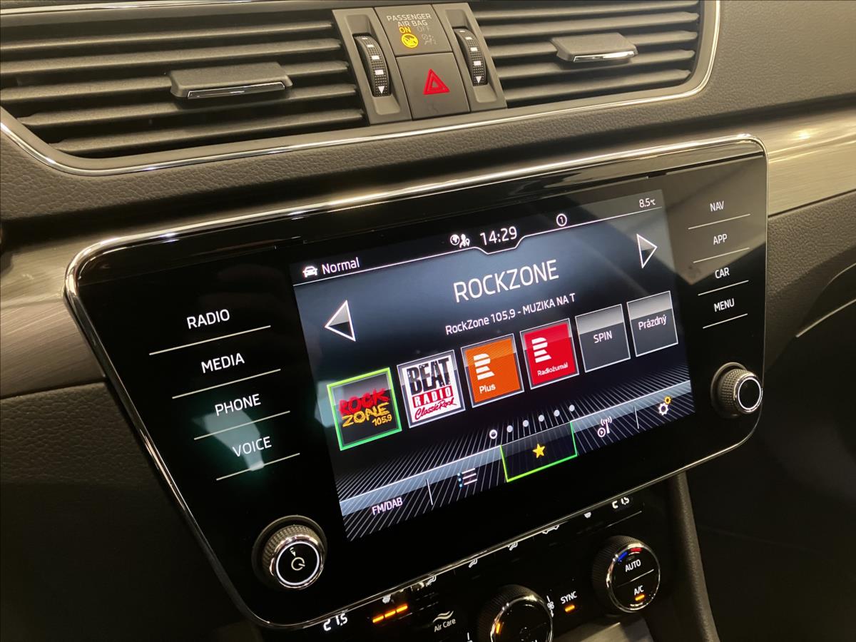Škoda Superb