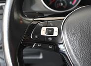 Volkswagen Golf 17