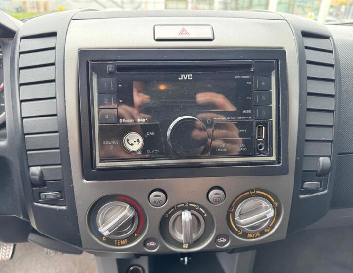 Mazda BT-50 14