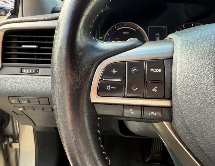 Lexus RX 450h 12
