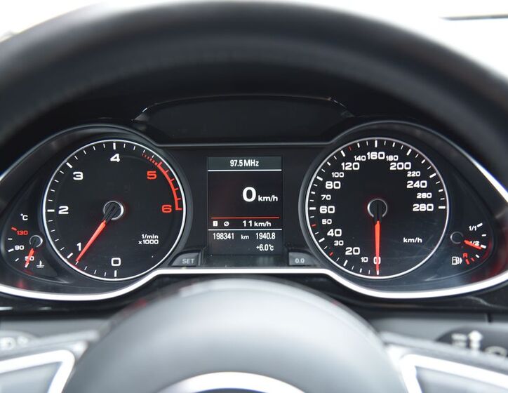 Audi A4 27
