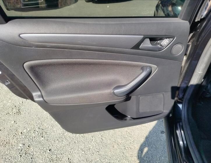 Ford Mondeo 16