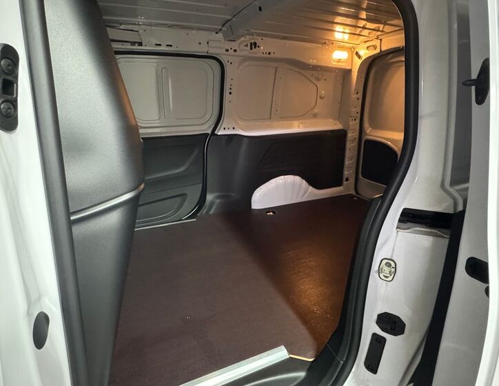Toyota ProAce City 10