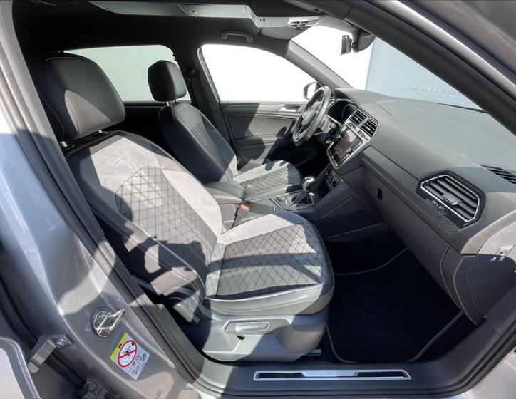 Volkswagen Tiguan 17