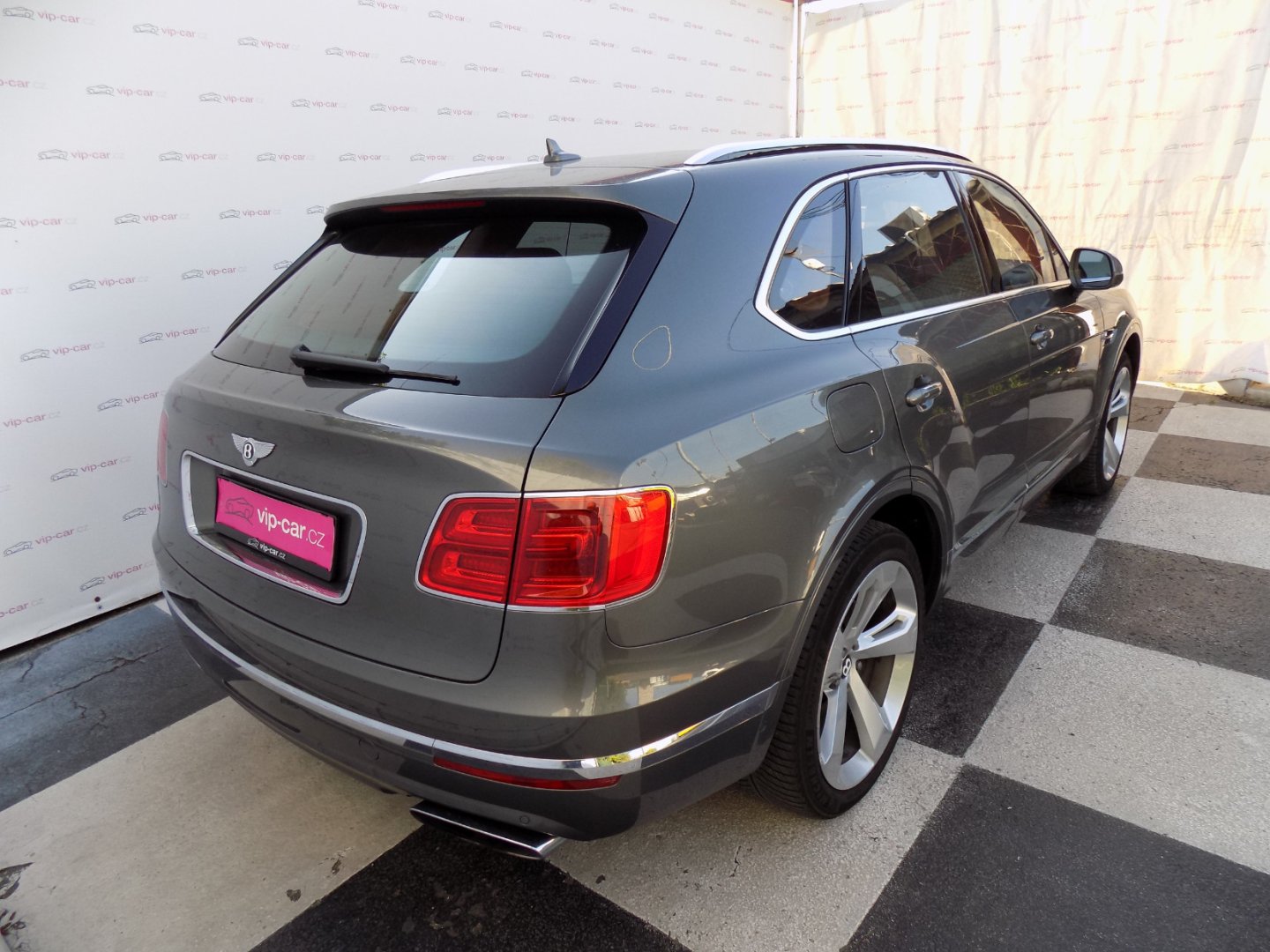 Bentley Bentayga